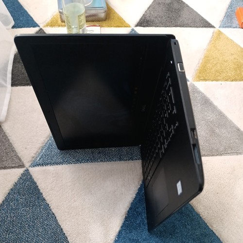 Dell latitude 3490 - latitude,